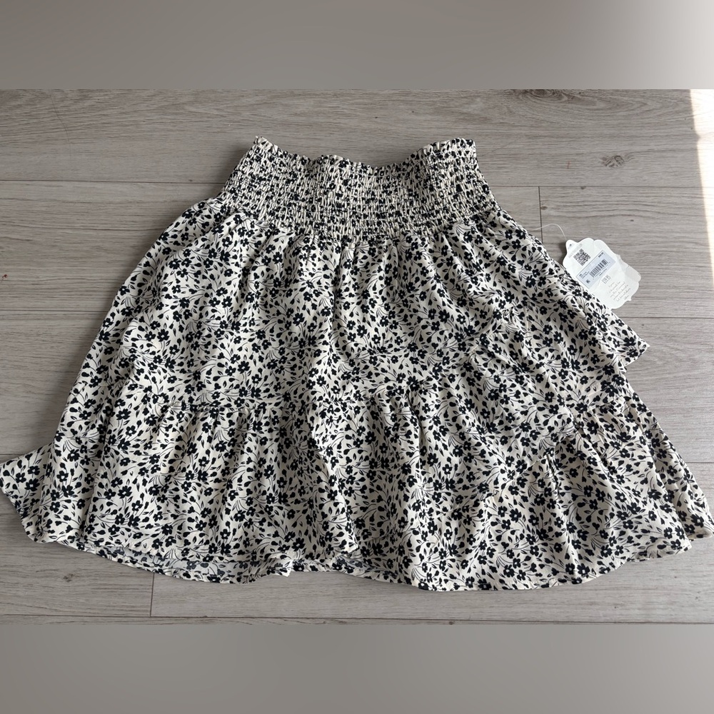Altar'd State smocked ruffled floral mini skirt NWT